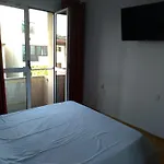 3 Rooms, Nearby Casino, Cliff, Port, Aquarium, Beach, Ovidius Square *